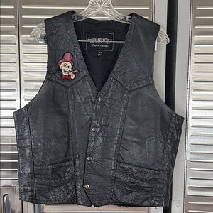 Unik Black Leather Vest with Embroidered Patch